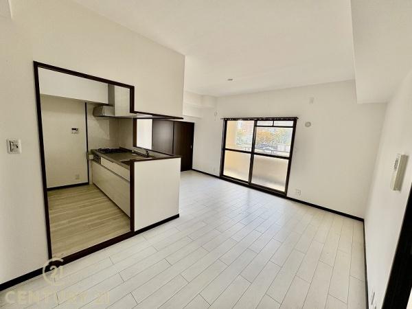 アムール和白駅のリビング画像