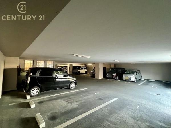 ユメックスマンション鍋島東の駐車場画像