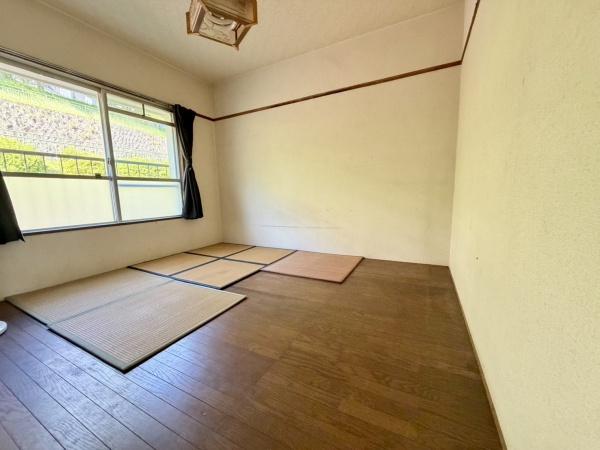 笹の台団地4号棟の洋室画像