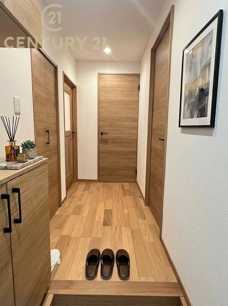 十郎川サンハイツの玄関画像