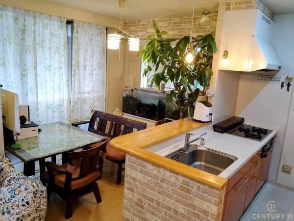 プリオーレ飯塚ガーデンヒルズのリビング画像