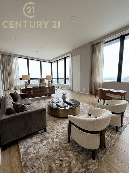 アイランドシティオーシャン&フォレストタワーレジデンスのリビング画像