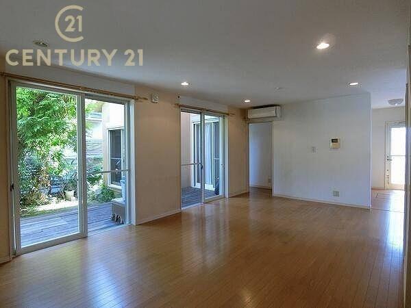 福岡市東区西戸崎２丁目の中古一戸建のリビング画像