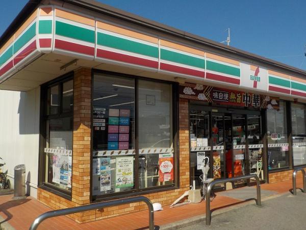 エイルスクエア千鳥のコンビニ画像