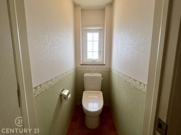 糟屋郡篠栗町庄５丁目の中古一戸建のトイレ画像