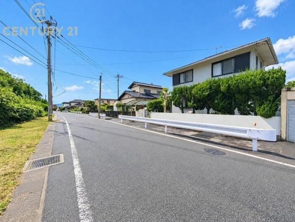 福岡市東区大岳2丁目の前面道路含む現地写真画像
