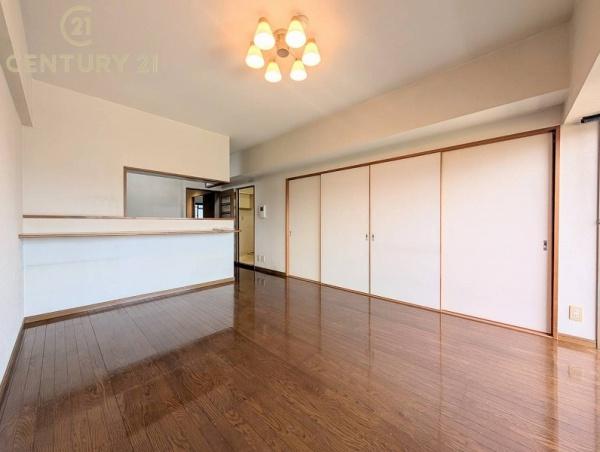 アンピール拾六町のリビング画像