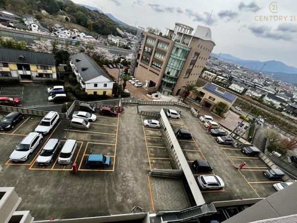 アンピール美しが丘Ⅱの駐車場画像