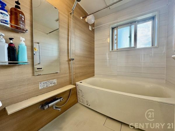 エイリックタウン箱崎公園ファミリアEAST棟のバス画像