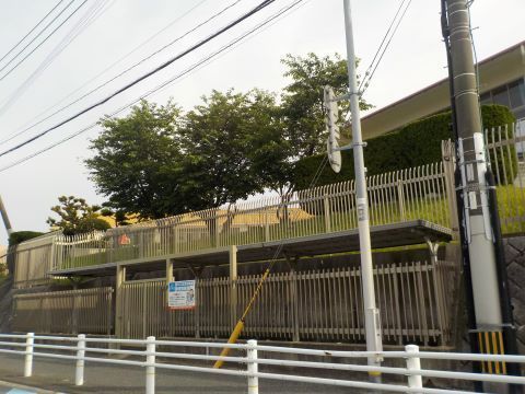 リベーラガーデンA棟パークウィングの幼稚園・保育園画像