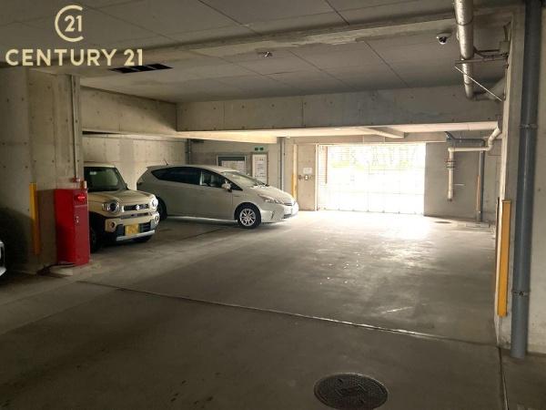 ハウスユマニテリゾート福間の駐車場画像