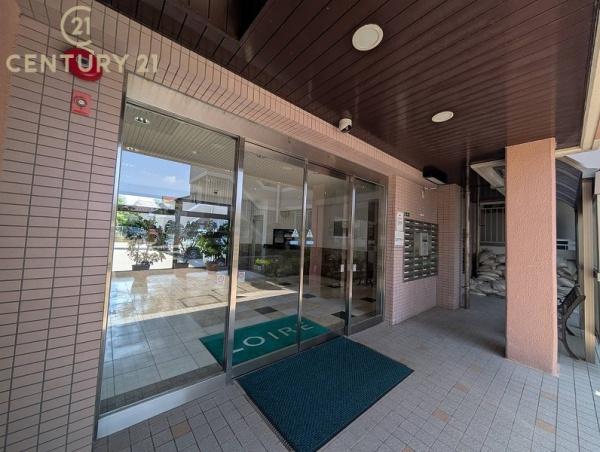 ロワールマンション前原２のエントランス画像