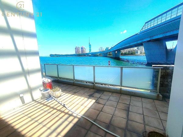 福岡市西区豊浜１丁目の中古一戸建のバルコニー画像