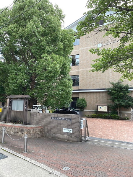 右京区嵯峨野開町　オーナーチェンジの高校・高専画像