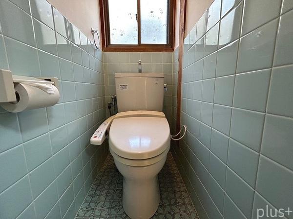 京都市北区西賀茂南今原町の中古テラスハウスのトイレ画像