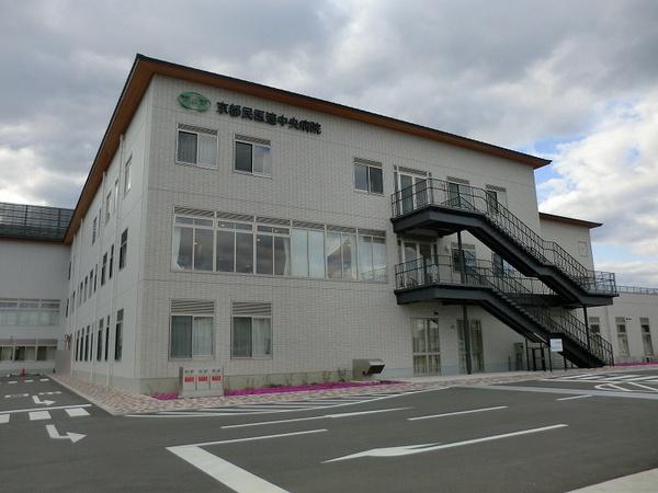 京都市右京区太秦朱雀町の新築一戸建の病院画像