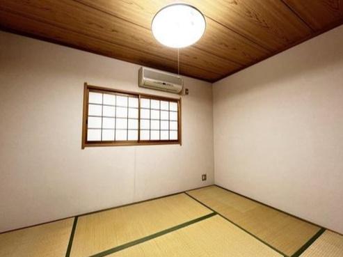 京都市上京区今出川町の中古一戸建の和室画像
