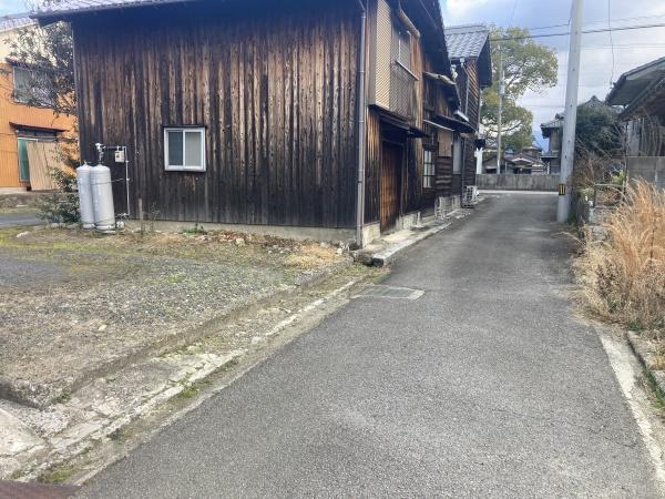 西条市壬生川　売土地の前面道路含む現地写真画像