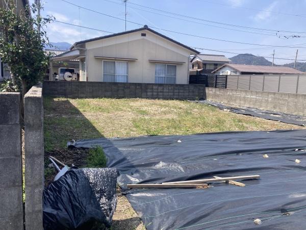 西条市三芳　売土地の現地土地写真画像
