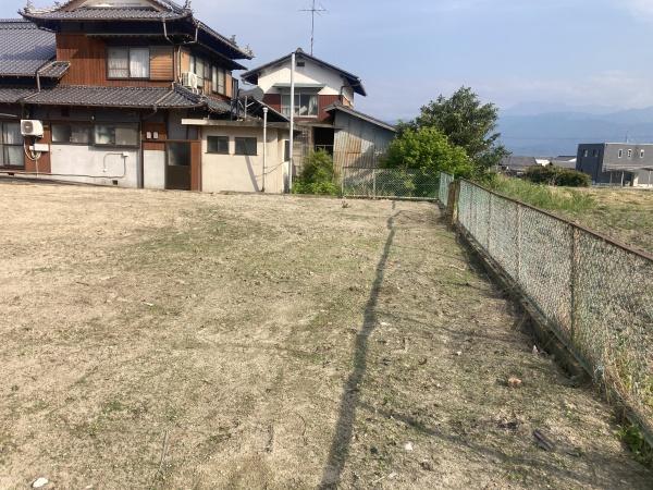 西条市上市　売土地の現地土地写真画像
