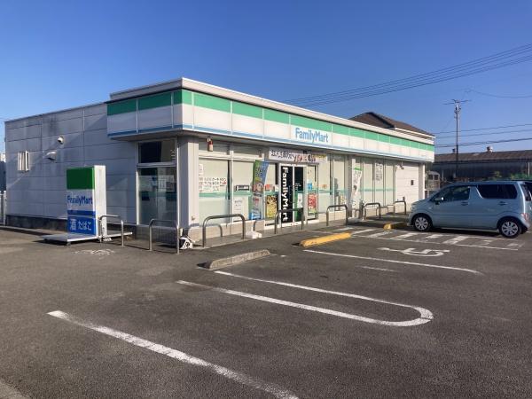 今治市横田町3丁目　中古住宅のコンビニ画像