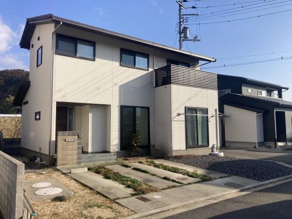 今治市大西町紺原　中古住宅 中古一戸建