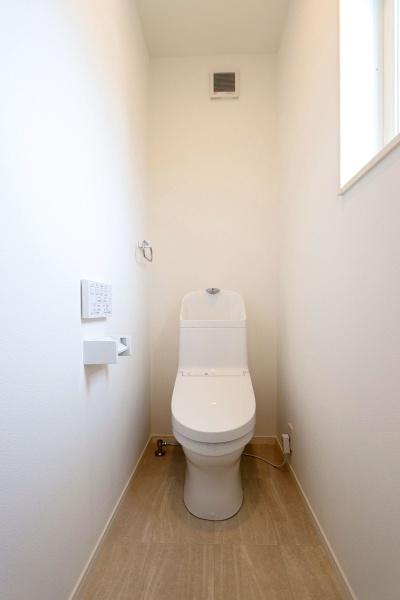 今治市郷本町新築住宅のトイレ画像