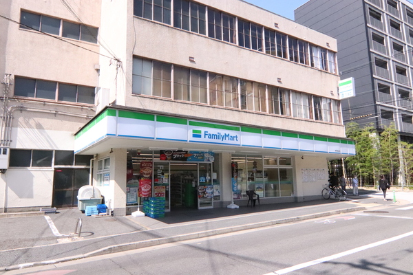 カノン室町四条のコンビニ画像