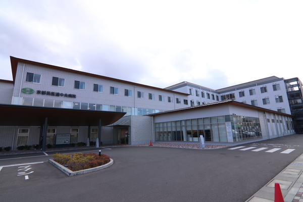 京都市右京区梅津北浦町の中古一戸建の病院画像