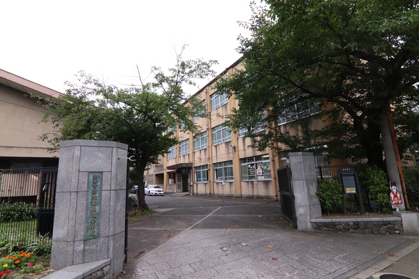 京都ロジュマン島町Ｂ棟の小学校画像