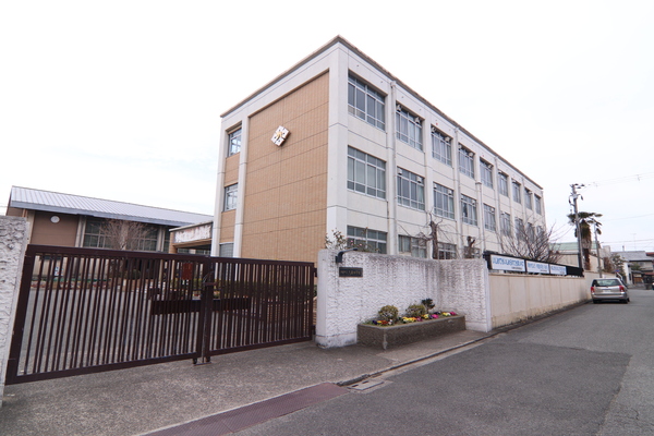 京都ロジュマン島町Ｂ棟の中学校画像
