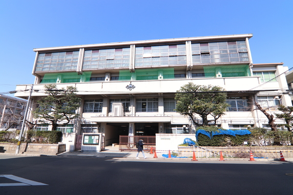 ディオ・フェルティ丹波橋右芳館の中学校画像