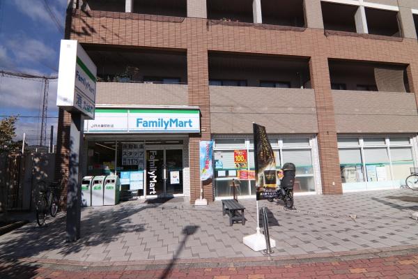 京都市右京区太秦上ノ段町の新築一戸建のコンビニ画像