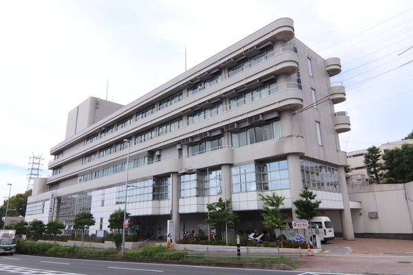 京都市西京区大枝沓掛町の新築一戸建の病院画像