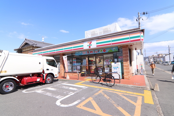 京都市南区上鳥羽堀子町の土地のコンビニ画像