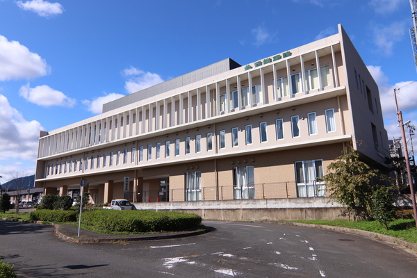 太秦上ノ段町２期２号地　新築一戸建住宅の病院画像