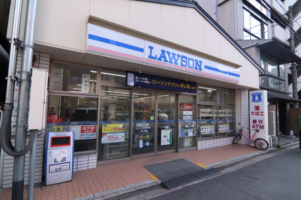 レーベン京都河原町のコンビニ画像