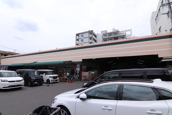 京都市右京区西院追分町の新築一戸建のスーパー画像