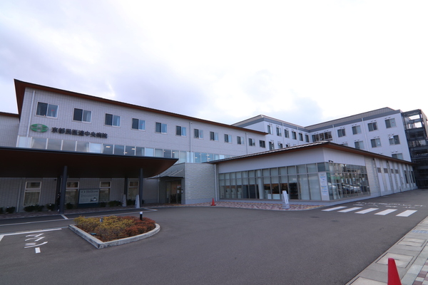 京都市右京区太秦朱雀町の新築一戸建の病院画像