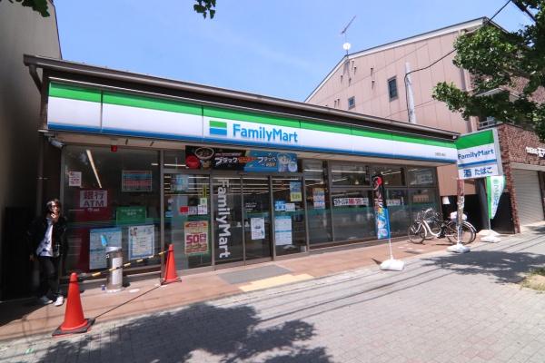 グラン・コート西七条のコンビニ画像