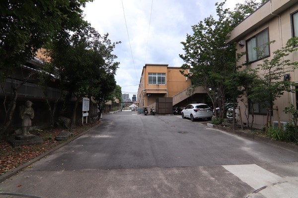 グラン・コート西七条の小学校画像