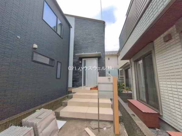 川口市柳崎4丁目 9,990万